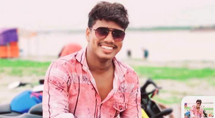 পিস্তল-গুলিসহ যুবক গ্রেপ্তার