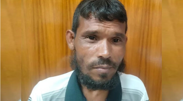 তথ্য সংগ্রহকারীদের ভুলে বেঁচে থেকেও তিনি ‘মৃত’