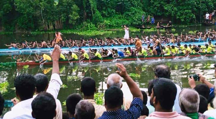 ফরিদপুরে অনুষ্ঠিত হলো গ্রাম-বাংলার ঐতিহ্যবাহী নৌকাবাইচ