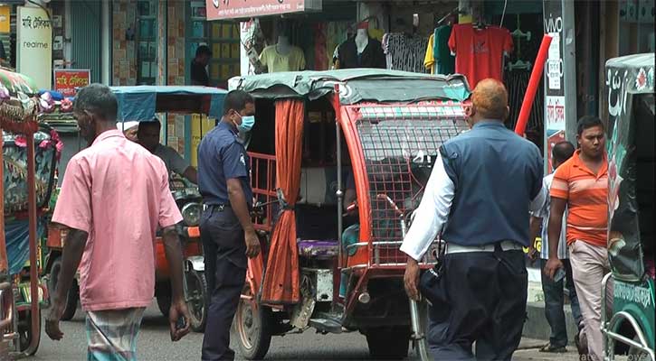 অটোরিকশার পেটে যাচ্ছে ৩ লাখ ইউনিট বিদ্যুৎ