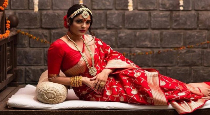 বিয়ের বেনারসি শাড়ি আসল না নকল, জানুন