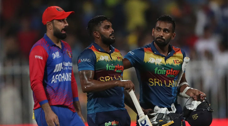 রেকর্ড গড়ে হারের প্রতিশোধ নিল শ্রীলঙ্কা