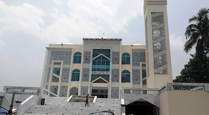 টাঙ্গাইলে ৯টি মডেল মসজিদ নির্মাণ অনিশ্চিত