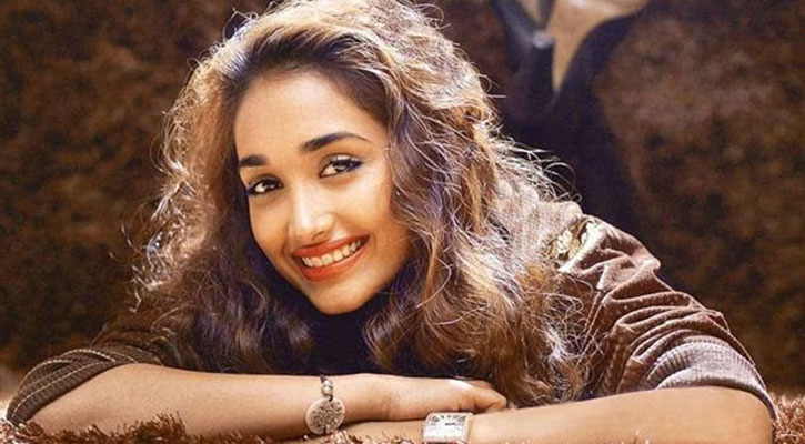 আমির খানের সহ-অভিনেত্রী জিয়া খান হত্যা মামলার রায় আজ